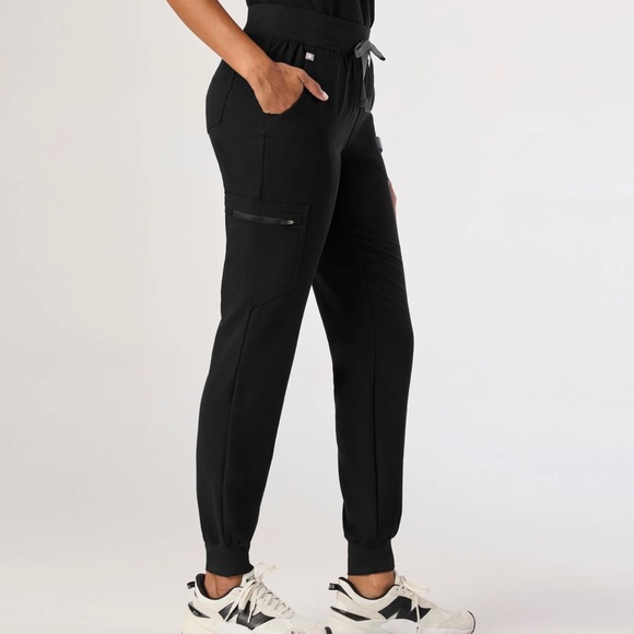 Figs Zamora Jogger Scrub Pants - Picture 3 of 7